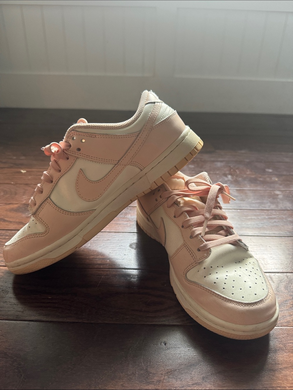 Nike Women's Low dunks Sneakers in Pink and white